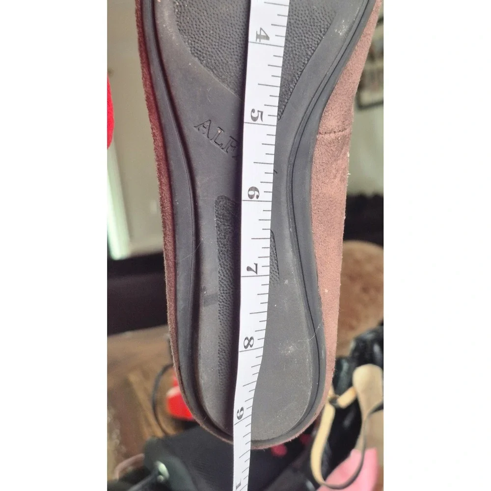 Alfani Ballet Flats 6.5M Taupe‎ Suede Crystal Bow Slip On Chic Dressy Casual